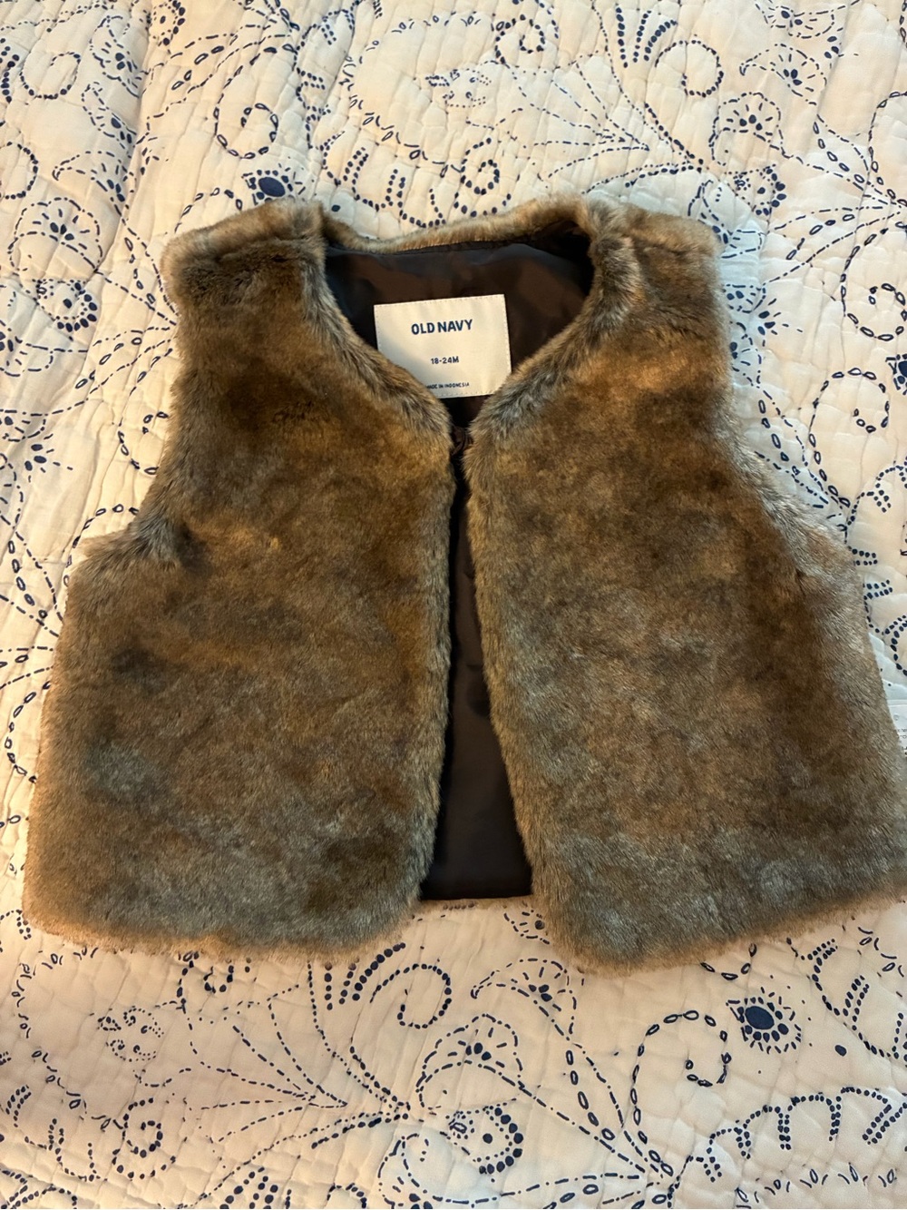 Bay Girls Old Navy Faux Fur Vest - Brown - 18-24M - new with tags